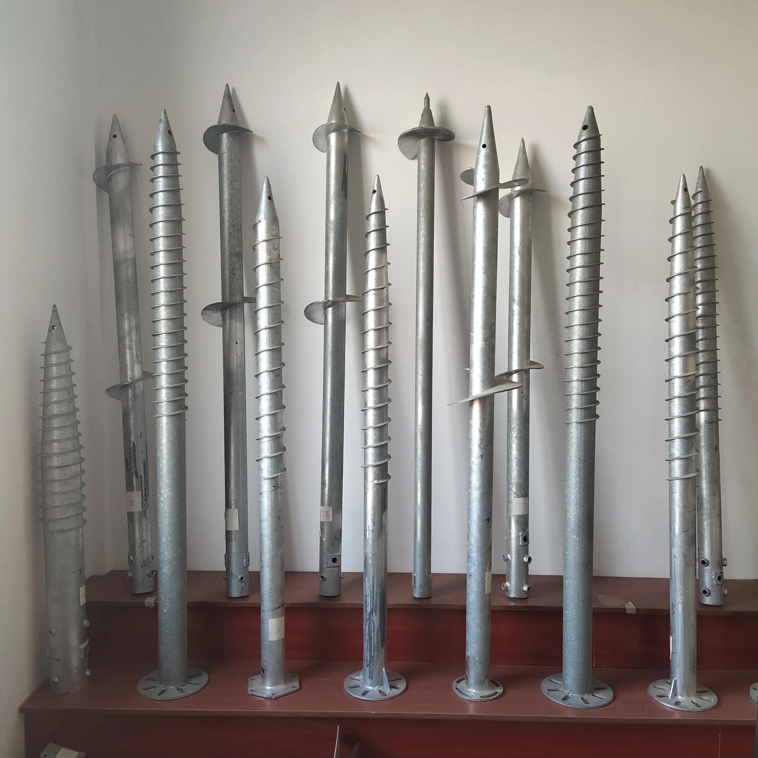 Factory Galvanized Ground Screw Post Anchor Pile Hot Dip