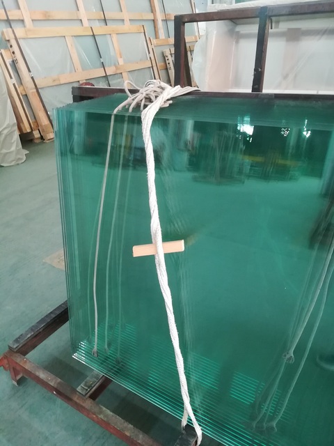 Tempered Glass Pool Fence Spigot Panels