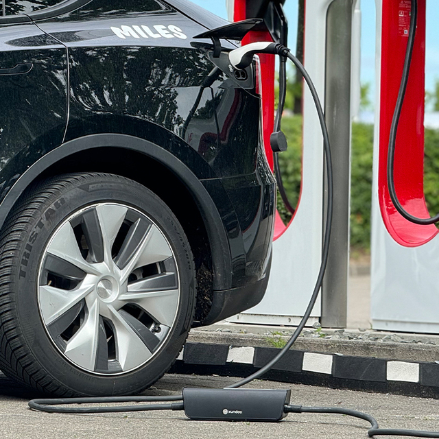 32A 3 Phase 22kW Car Charging Wallbox