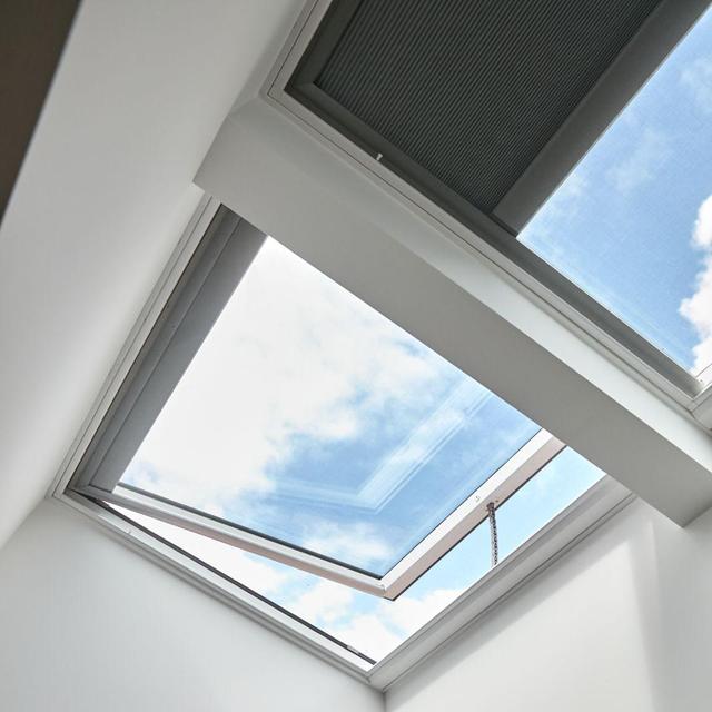 Modern Open 90 Degrees Skylight Electric Roof Hatches for Pitched Roof