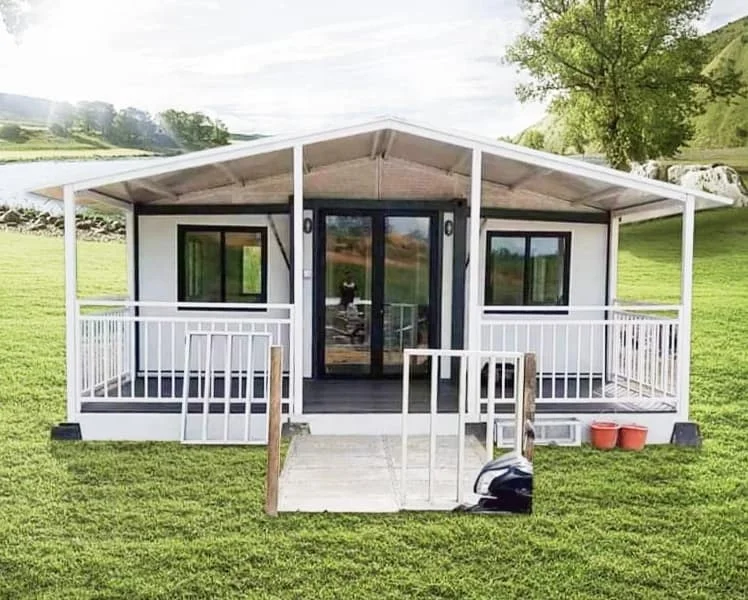 Luxury 40ft Expandable Container House Wooden Villa